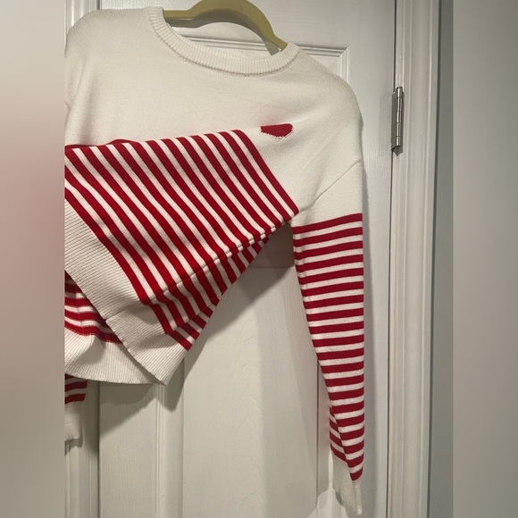 NWT Willow & Wind Size L Red Ivory Stripe Heart Knit Crew Neck Pullover Sweater - Picture 4 of 11